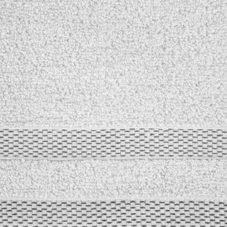 b8880b8200f235ccb90e5b2cc9e0fc0b