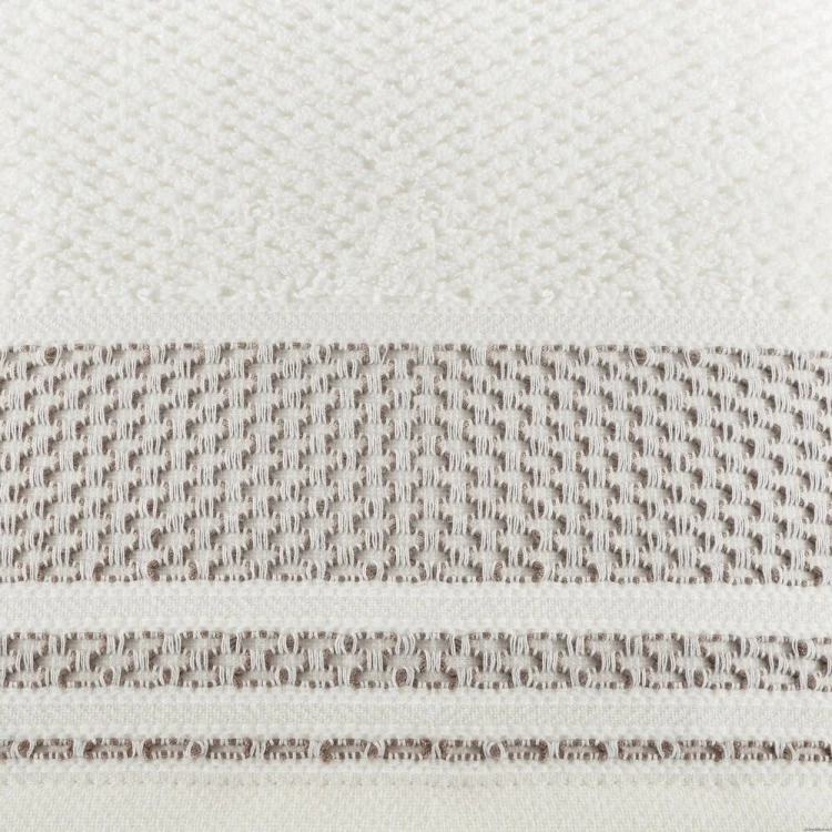 b2f497195510d526c2cf257880d2a850