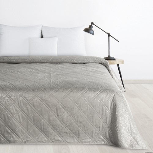 ec07b6cc3ee3922eedc9232688619073